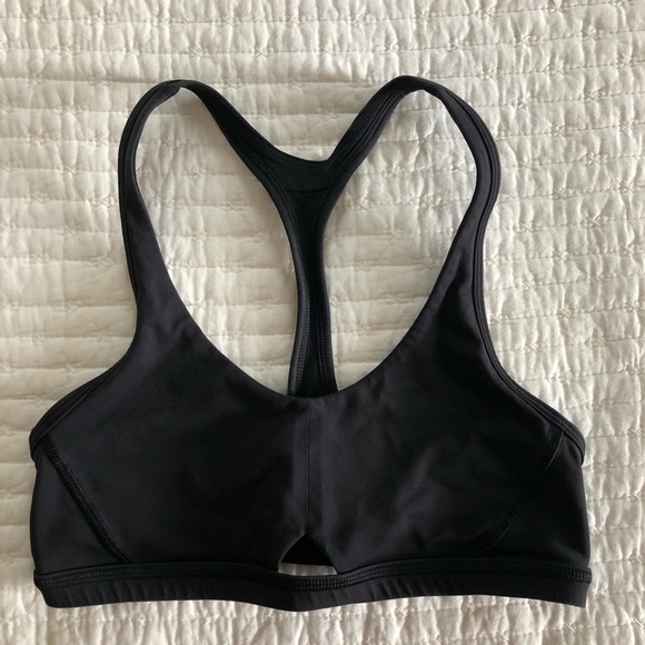 Lululemon bra - Picture 1 of 2